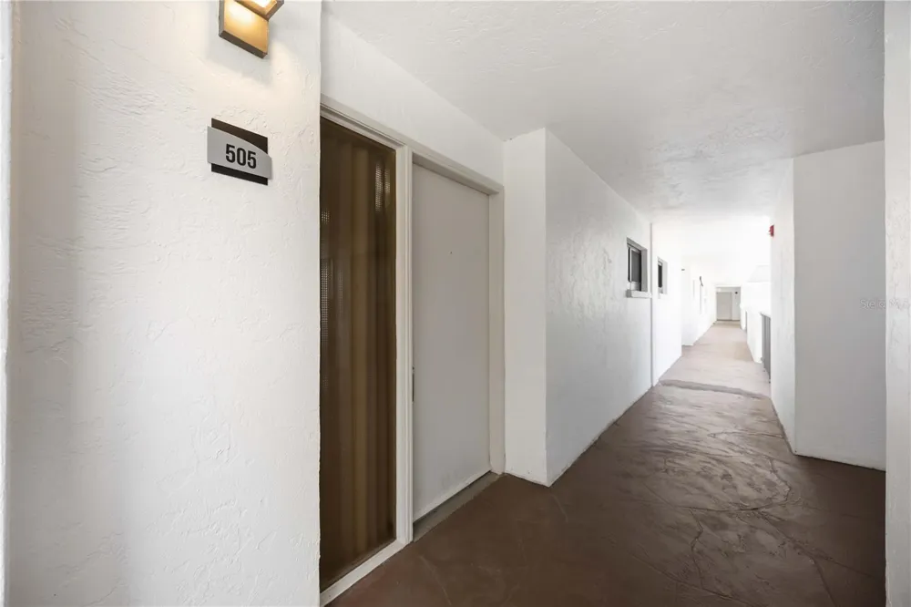 11 SUNSET DRIVE #505 Sarasota, FL 34236