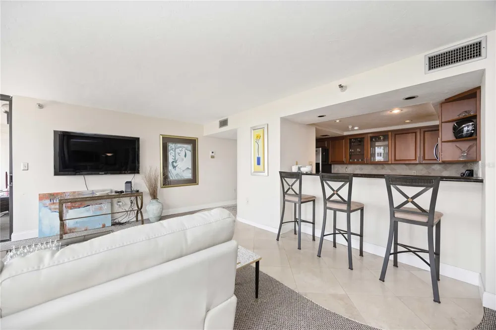 11 SUNSET DRIVE #505 Sarasota, FL 34236