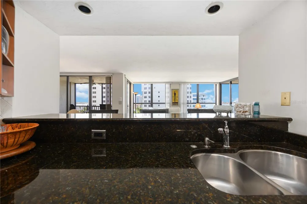 11 SUNSET DRIVE #505 Sarasota, FL 34236