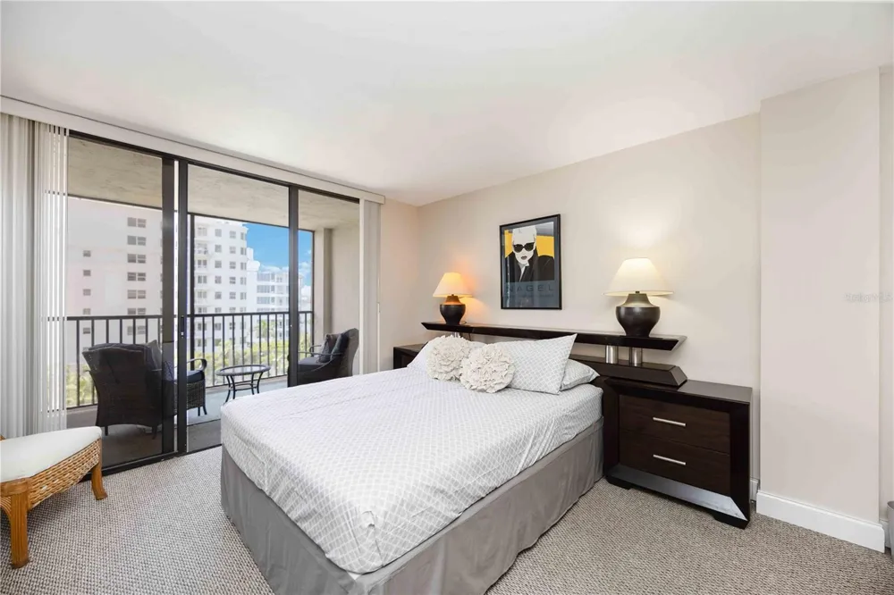 11 SUNSET DRIVE #505 Sarasota, FL 34236