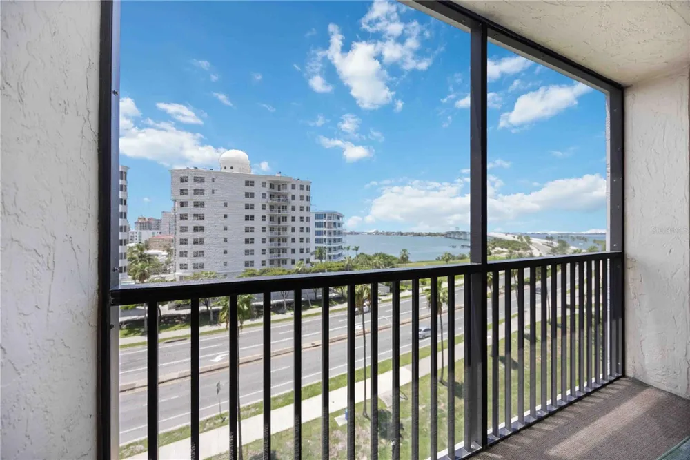 11 SUNSET DRIVE #505 Sarasota, FL 34236
