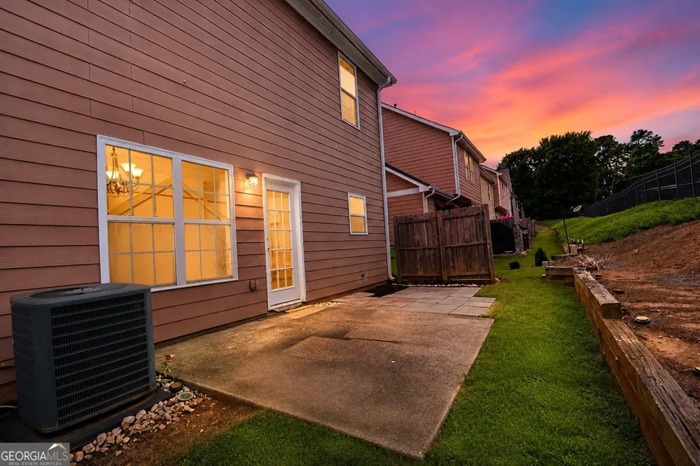 6181 Grove Crest WAY Austell, GA 30168