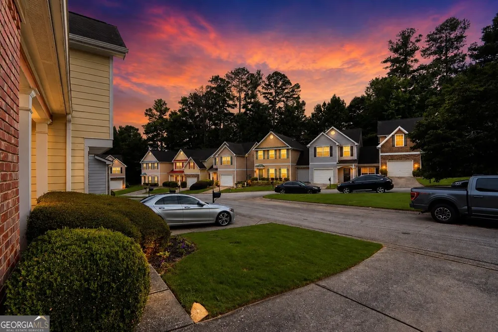 6181 Grove Crest WAY Austell, GA 30168