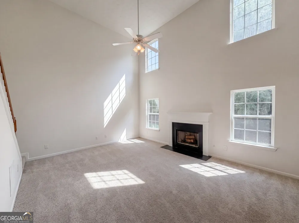 2287 Silver Maple CIR Ellenwood, GA 30294