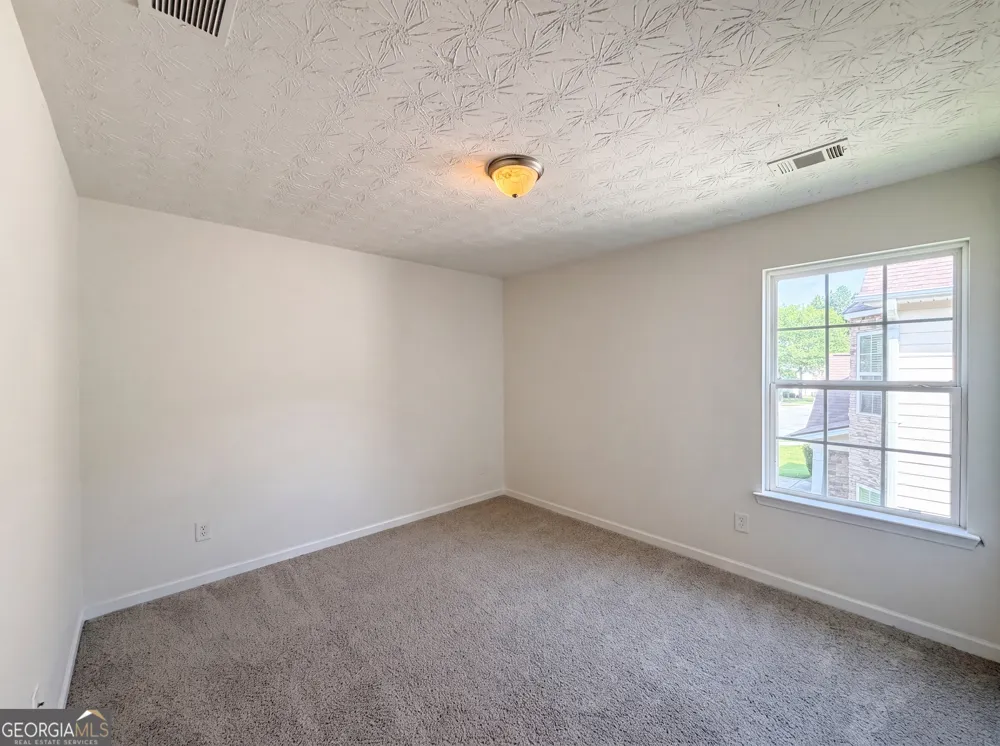 2287 Silver Maple CIR Ellenwood, GA 30294