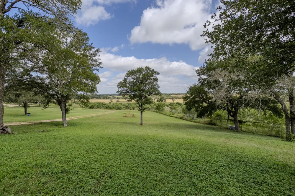 7757 State Park Road Lockhart, TX 78644