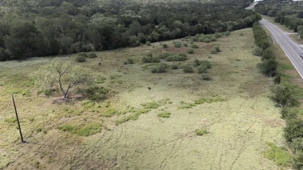 7757 State Park Road Lockhart, TX 78644