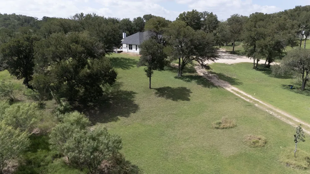 7757 State Park Road Lockhart, TX 78644