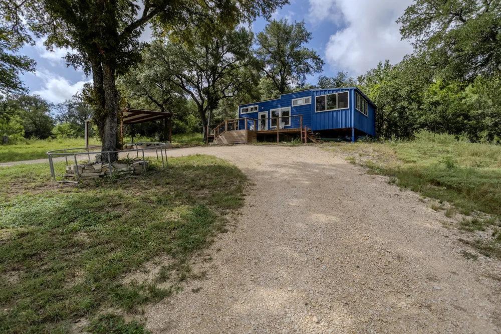 7757 State Park Road Lockhart, TX 78644