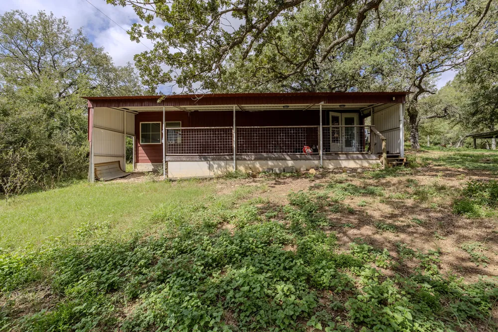 7757 State Park Road Lockhart, TX 78644