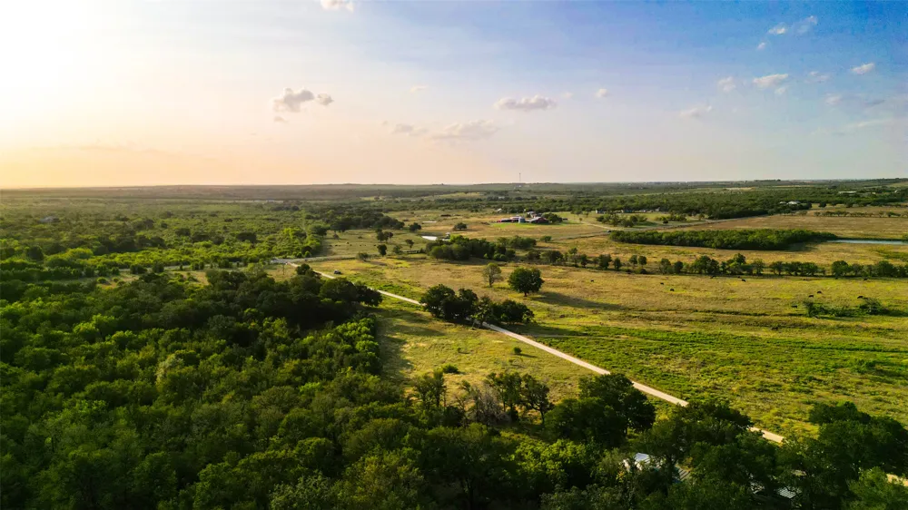 7757 State Park Road Lockhart, TX 78644
