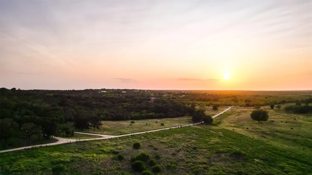 7757 State Park Road Lockhart, TX 78644