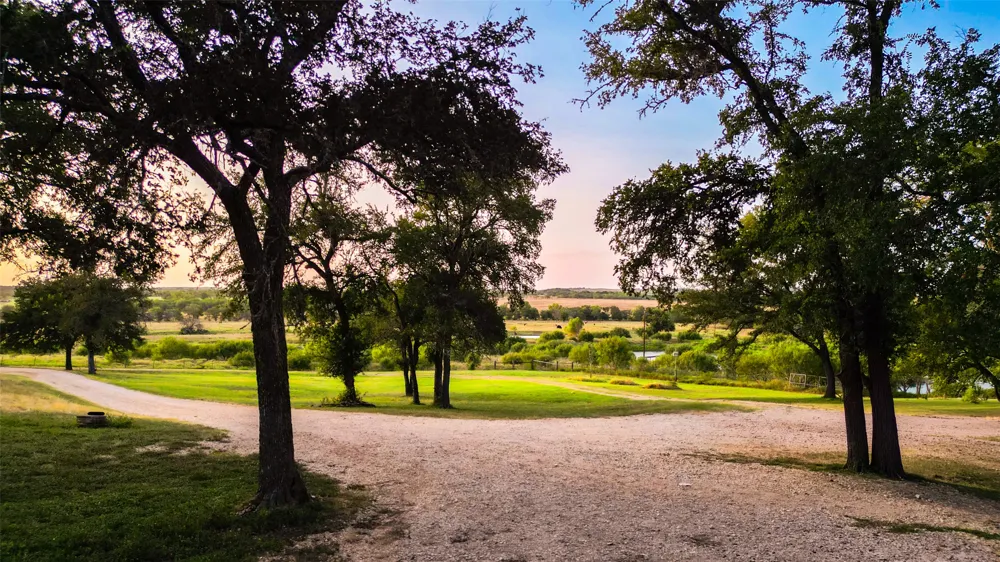 7757 State Park Road Lockhart, TX 78644