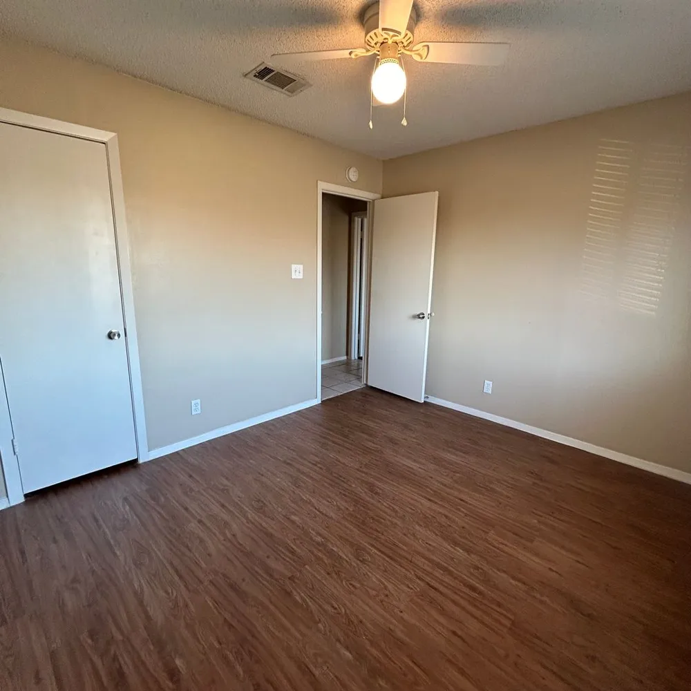 7208 Creekside Drive #C Austin, TX 78752