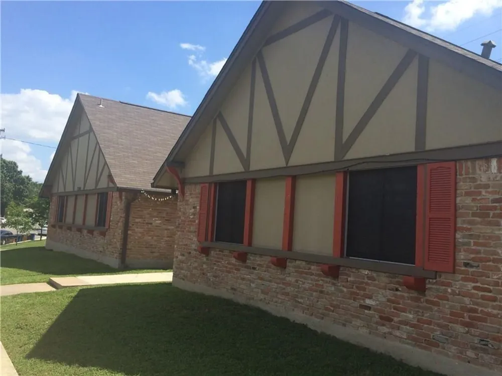 7208 Creekside Drive #C Austin, TX 78752