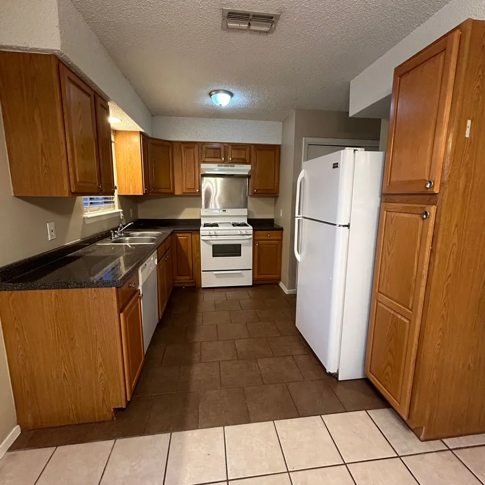 7208 Creekside Drive #C Austin, TX 78752
