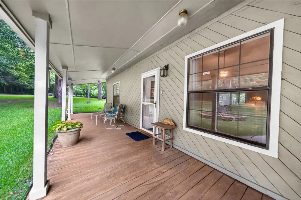 2401 Lake Park Ln Jacksonville, TX 75766