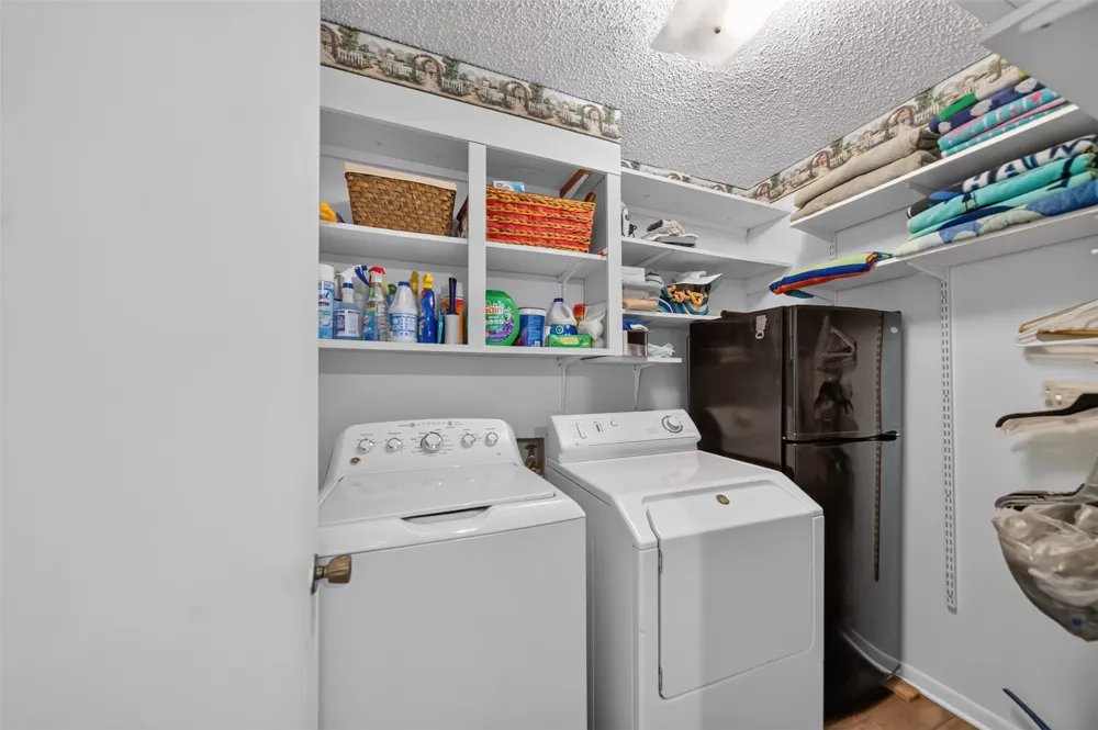 2401 Lake Park Ln Jacksonville, TX 75766