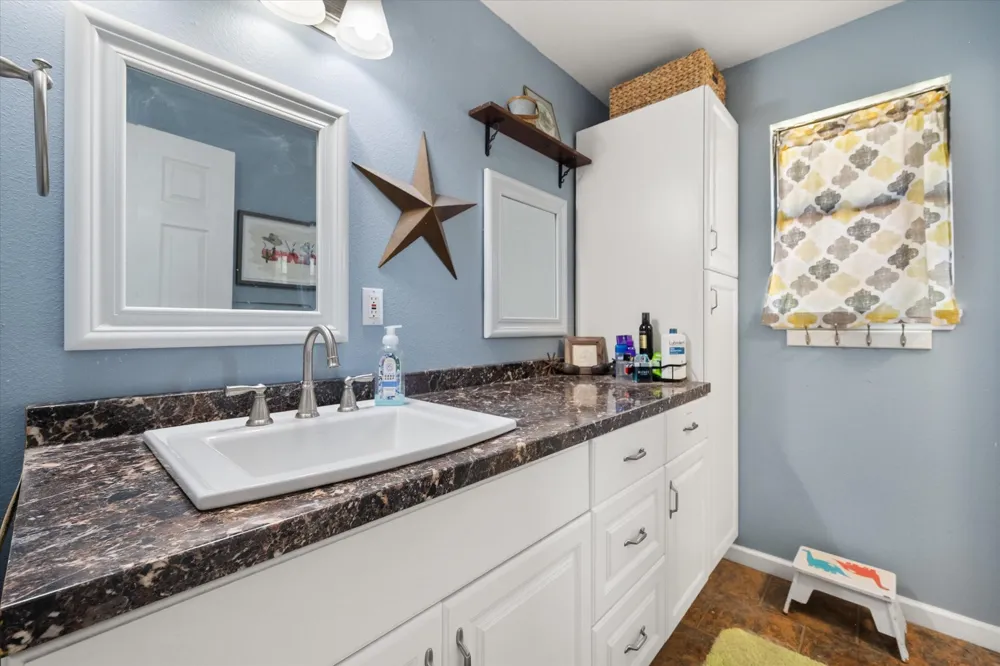355 County Road 2800 Morgan, TX 76671