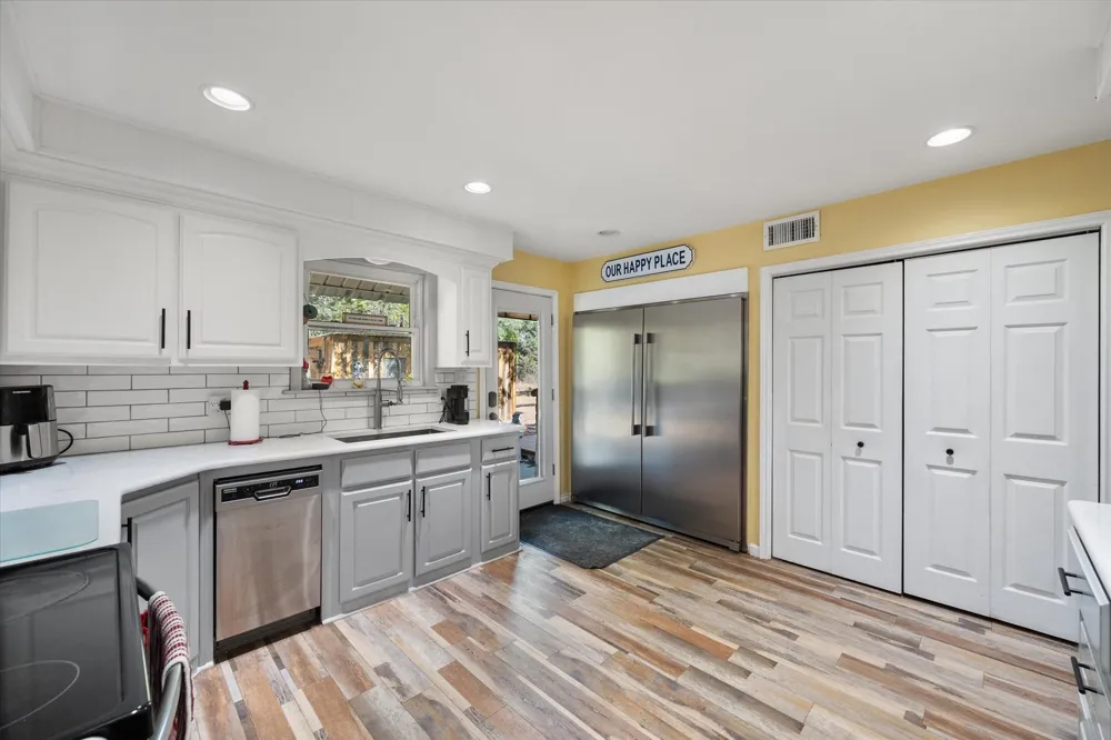 355 County Road 2800 Morgan, TX 76671