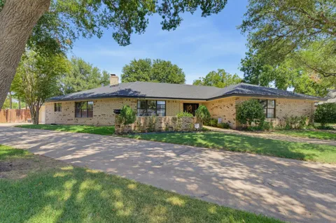 38 Cypress Point Street