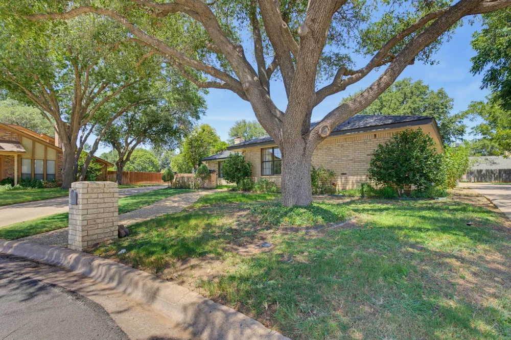 38 Cypress Point Street Abilene, TX 79606