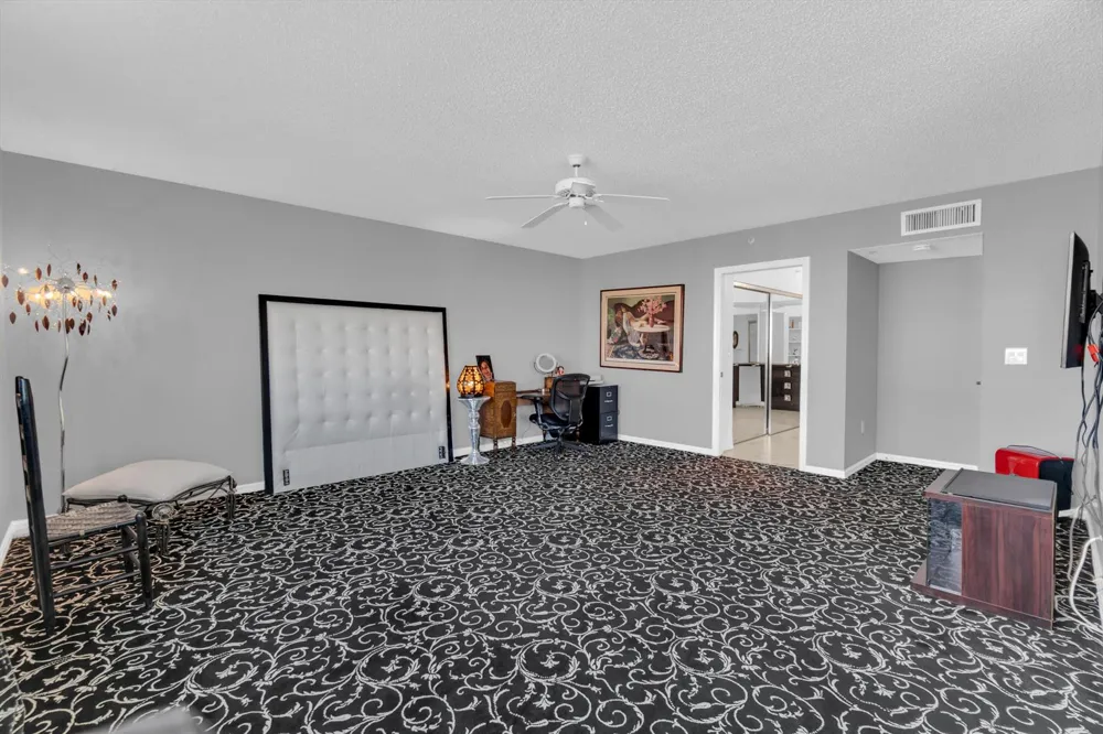 7759 GRANVILLE DRIVE #306 Tamarac, FL 33321