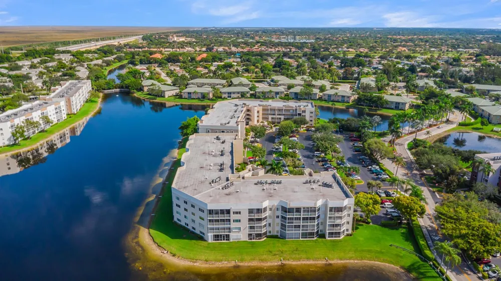 7759 GRANVILLE DRIVE #306 Tamarac, FL 33321