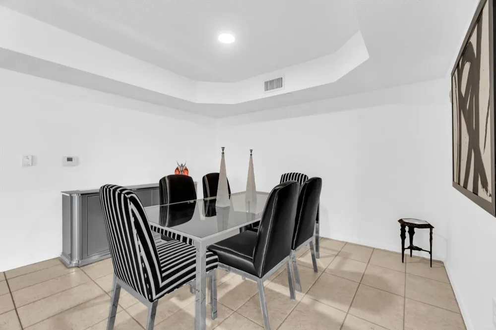 7759 GRANVILLE DRIVE #306 Tamarac, FL 33321