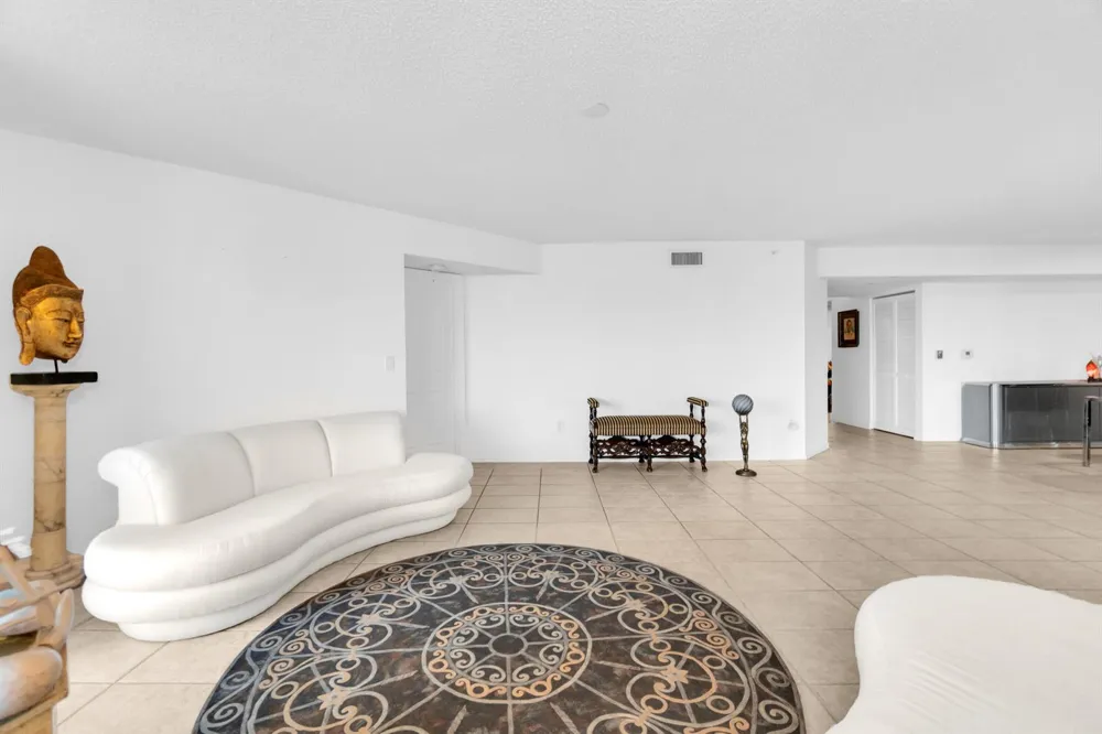 7759 GRANVILLE DRIVE #306 Tamarac, FL 33321