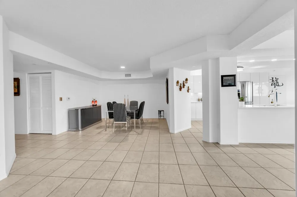 7759 GRANVILLE DRIVE #306 Tamarac, FL 33321