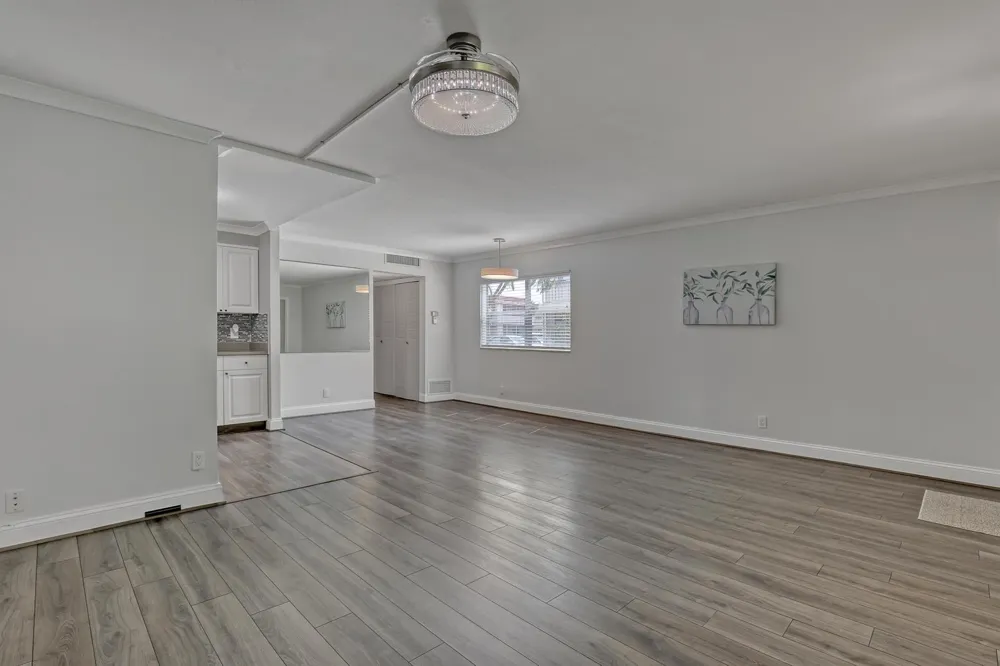 611 SAXONY M Park Delray Beach, FL 33446