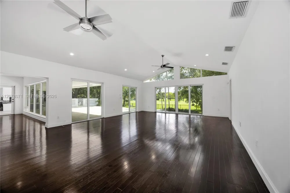 3709 Alhambra Ct Coral Gables, FL 33134