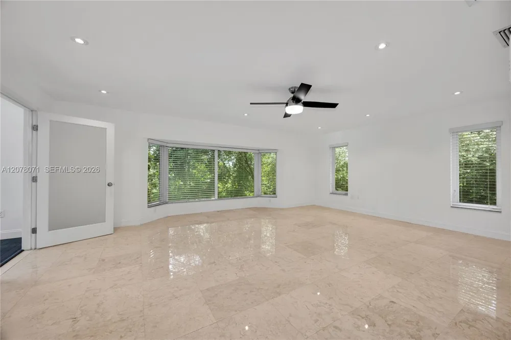 3709 Alhambra Ct Coral Gables, FL 33134
