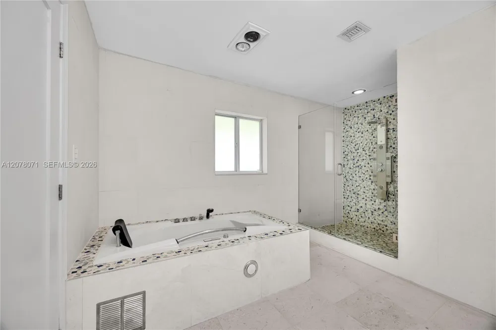 3709 Alhambra Ct Coral Gables, FL 33134