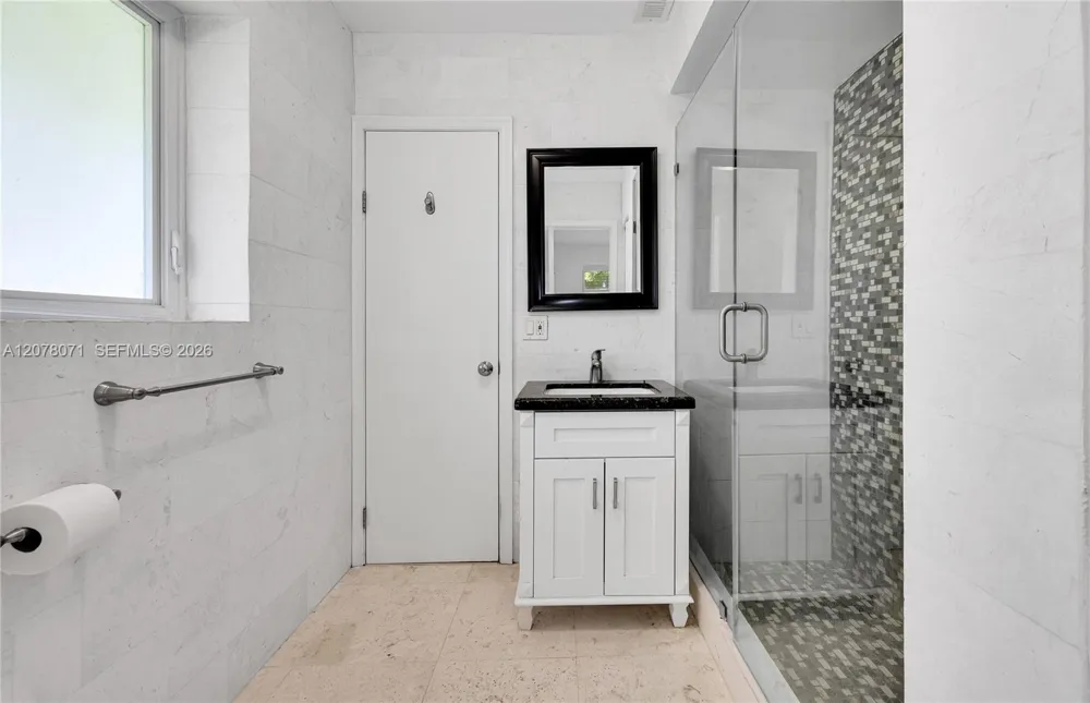 3709 Alhambra Ct Coral Gables, FL 33134