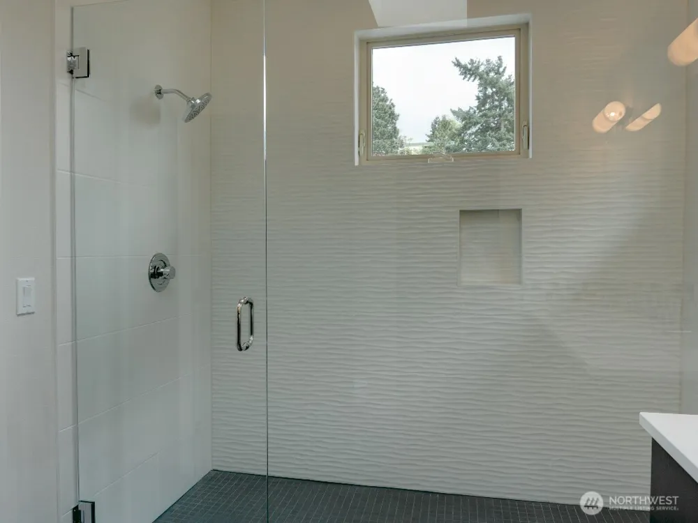 3625 Evanston Avenue #A Seattle, WA 98103