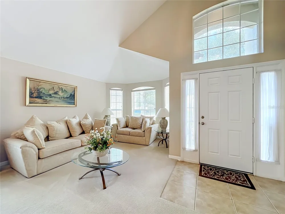 9038 VICKROY TERRACE Oviedo, FL 32765