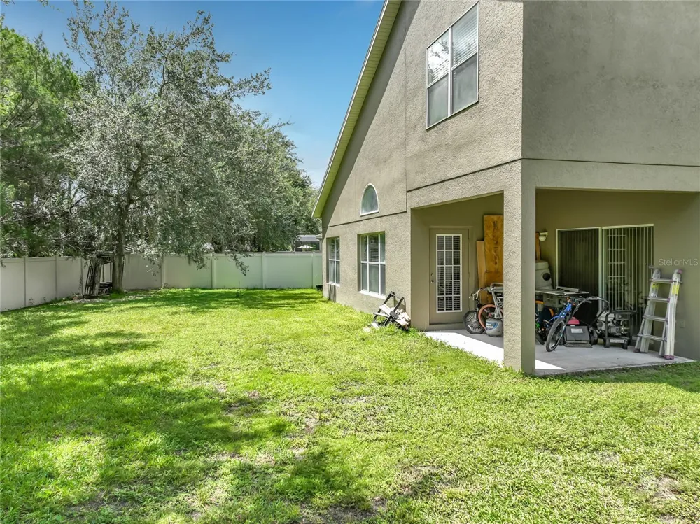 9038 VICKROY TERRACE Oviedo, FL 32765
