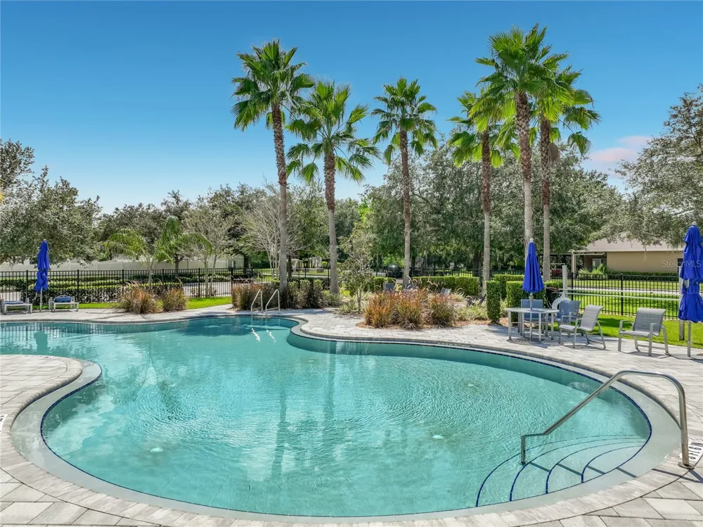 9038 VICKROY TERRACE Oviedo, FL 32765