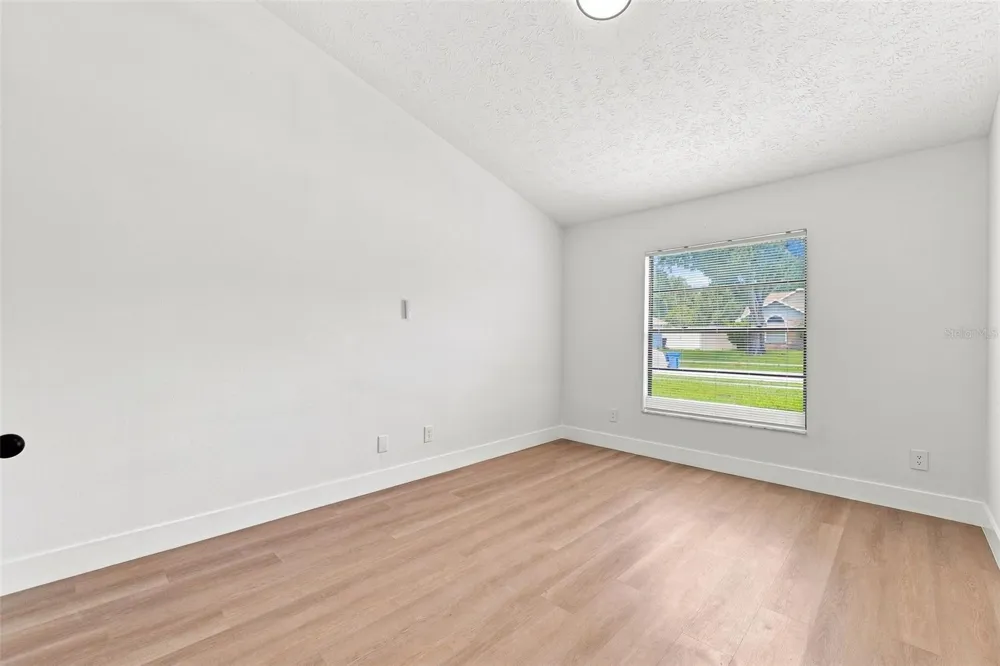 1607 OAK ARBOR LANE Valrico, FL 33596