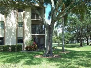 13240 White Marsh Lane #9 Fort Myers, FL 33912