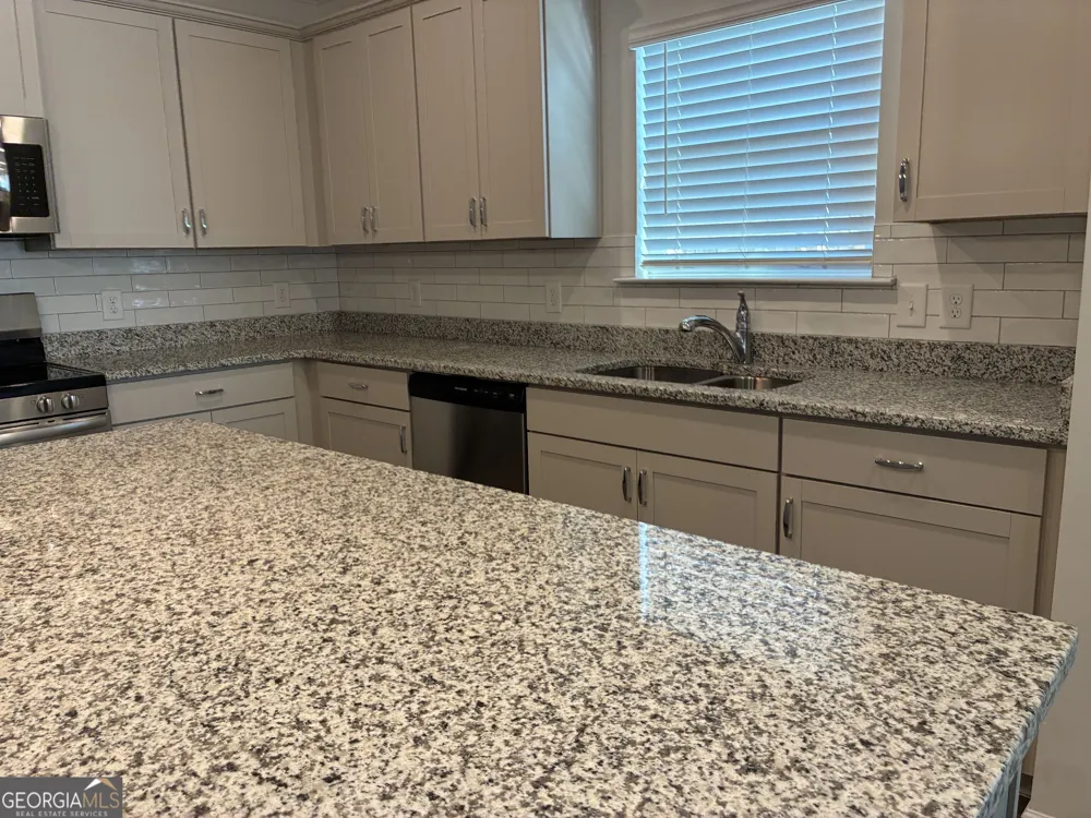 47 SE Brooke CT Rome, GA 30161