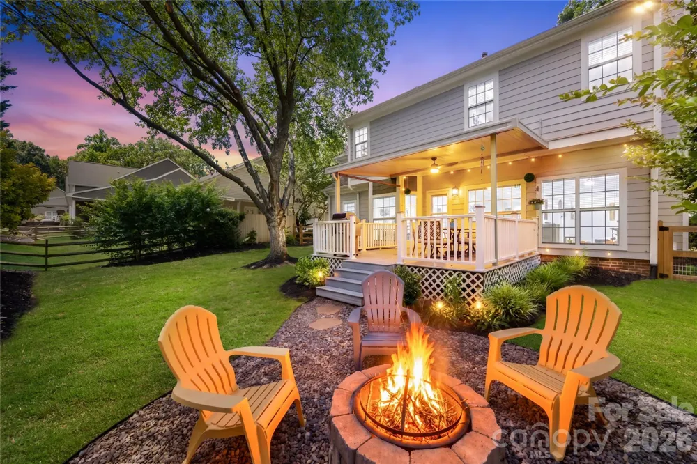141 Ashford Hollow Lane Mooresville, NC 28117