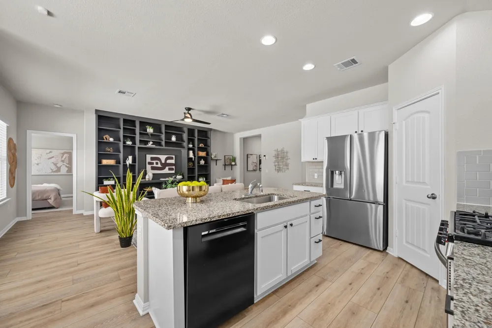 137 Empress Tree Drive Leander, TX 78641