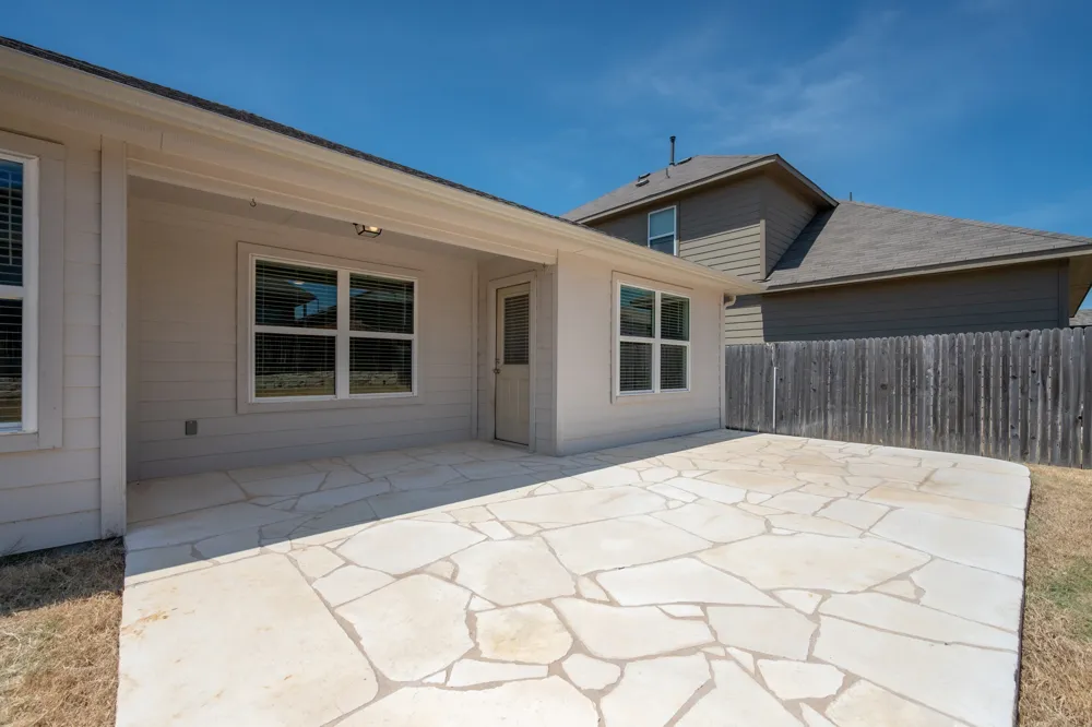 137 Empress Tree Drive Leander, TX 78641