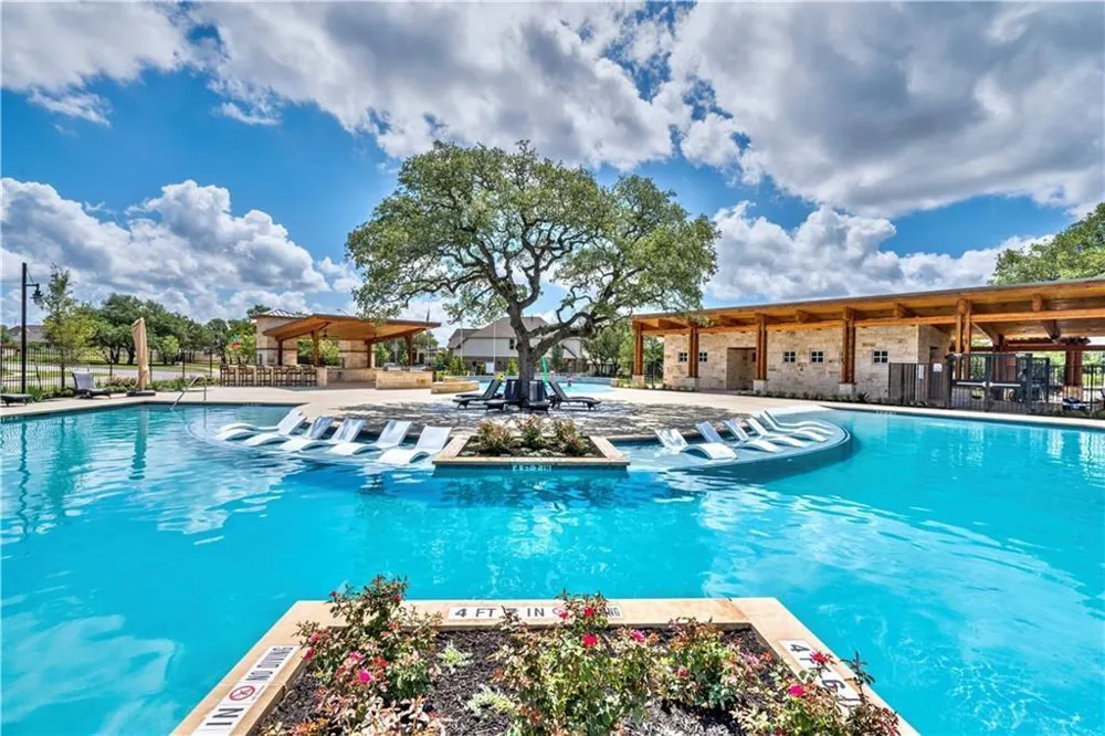 137 Empress Tree Drive Leander, TX 78641