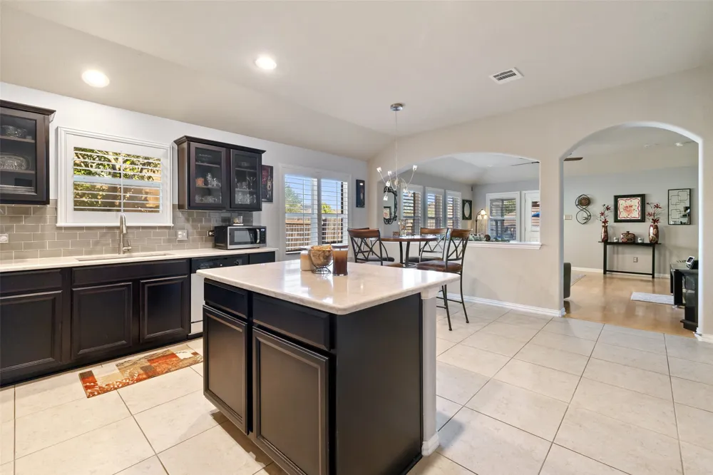 339 Strawberry Blonde Drive Buda, TX 78610