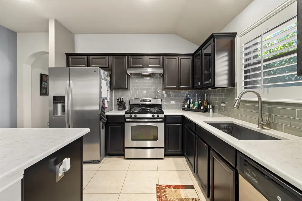 339 Strawberry Blonde Drive Buda, TX 78610