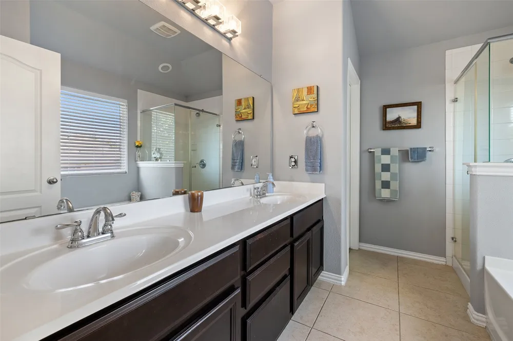 339 Strawberry Blonde Drive Buda, TX 78610